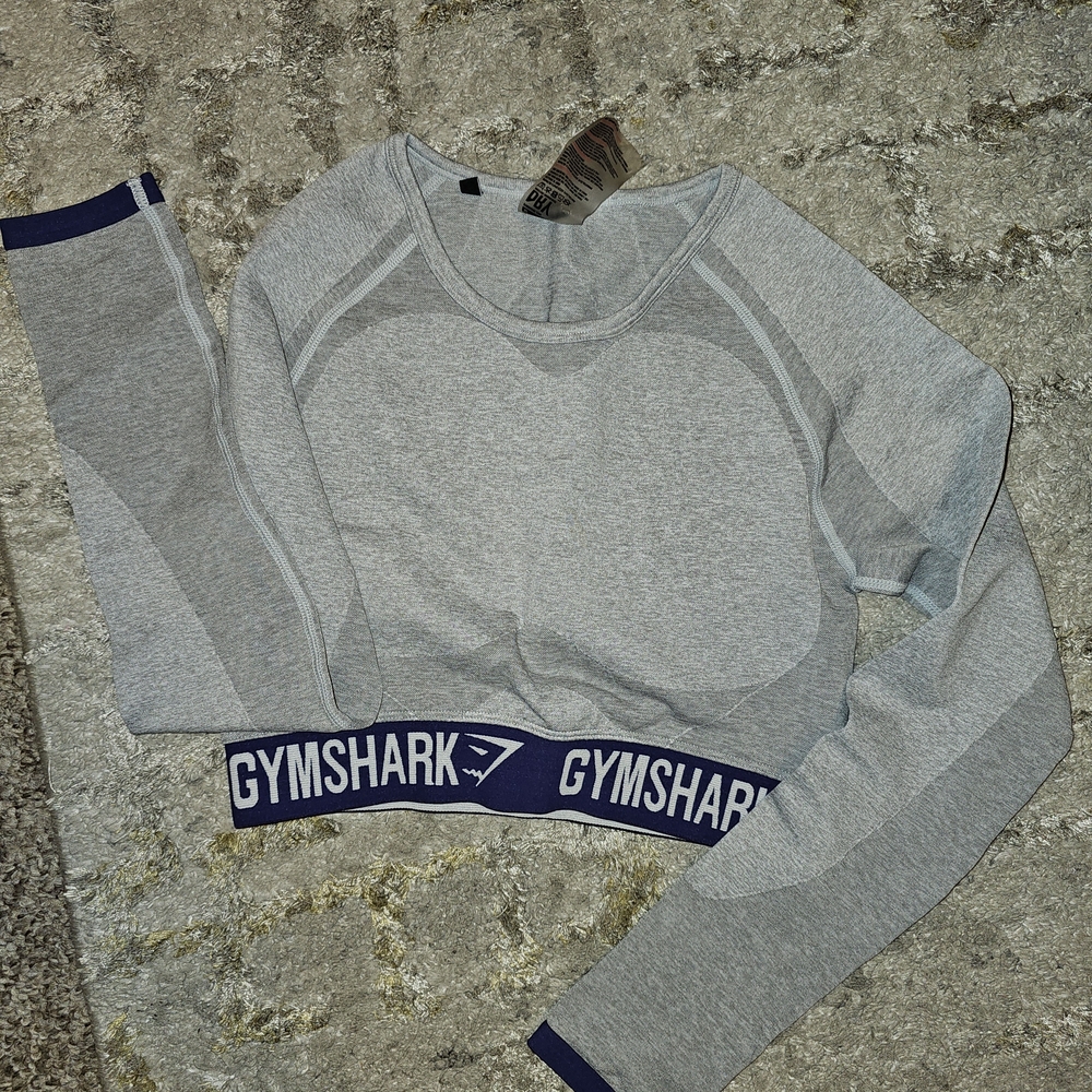 Gymshark Light Gray Long Sleeve Crop Top